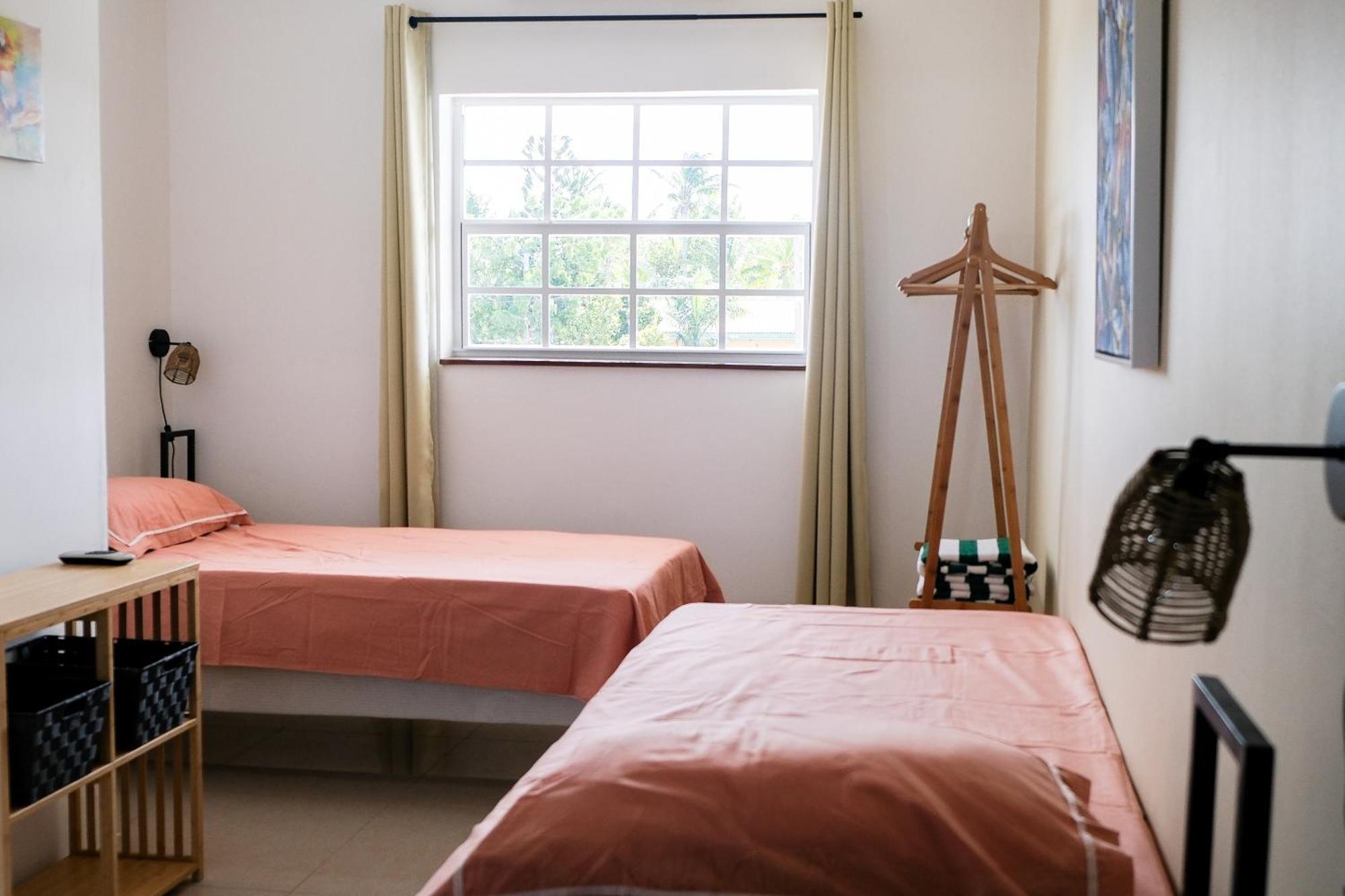 Tiki Blou - Mini Resort Centraal Gelegen Tussen Mambo Beach & Jan Thiel Willemstad Ngoại thất bức ảnh